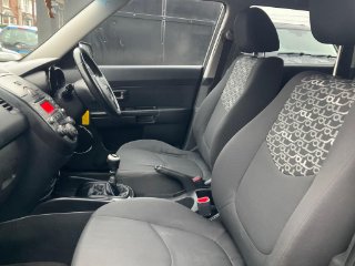 /photos/11462/49d1c16a-ff6f-46b9-9c5b-5e46c95244c4_i320x240.jpg