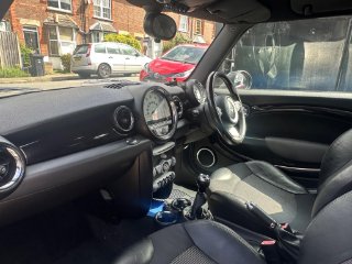/photos/11462/853addbb-ae96-4079-9e6c-116dc66d9ac1_i320x240.jpg