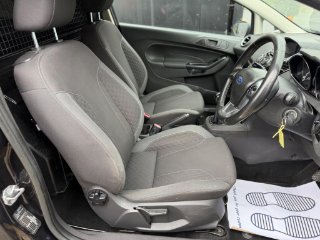 /photos/11462/c5bcb47a-48ef-45f3-81a4-90bf53d422fc_i320x240.jpg